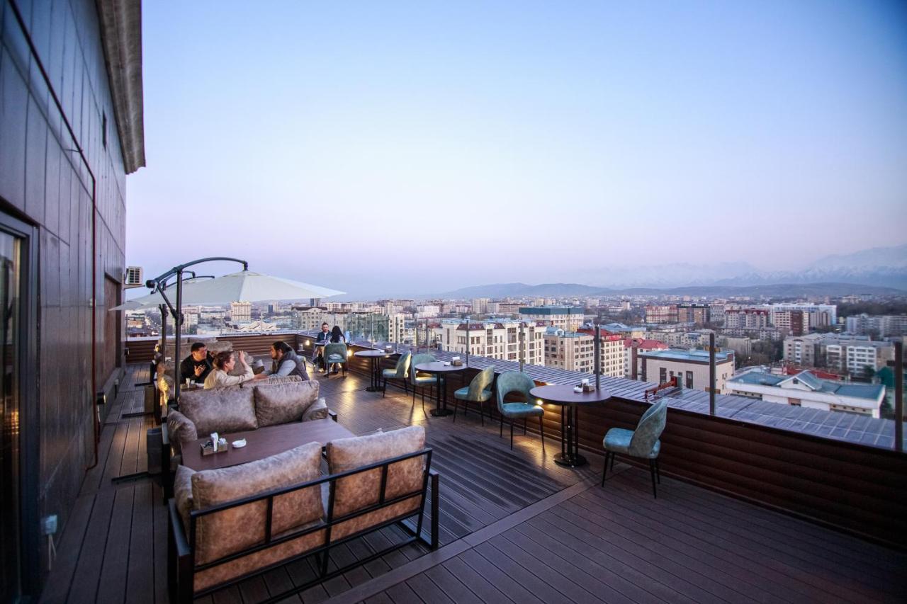 Terrasse Hotel & Bar Бішкек Екстер'єр фото